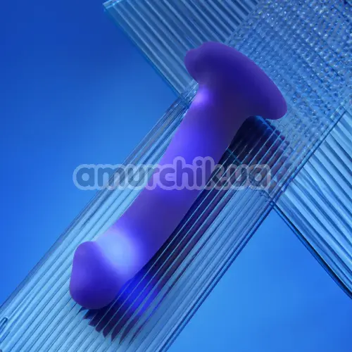 Фалоімітатор з підсвіткою Strap-On-Me Glow-LED Dildo M, синьо-фіолетовий