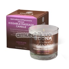 Свеча для массажа Dona Let Me Kiss You Kissable Massage Candle Chocolate Mousse - шоколадный мусс, 135 мл - Фото №1