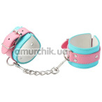 Фиксаторы для рук DS Fetish Handcuffs With Chain And Metal Parts, голубо-розовые - Фото №1