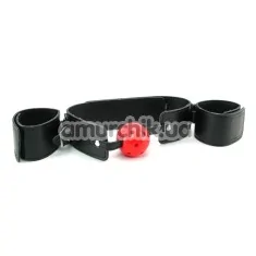 Кляп с фиксаторами для рук Breathable Ball Gag Restraint, чёрно-красный - Фото №1