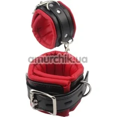 Фиксаторы для рук Behave! Luxury Fetish Super Soft Hand Cuffs, черно-красные - Фото №1