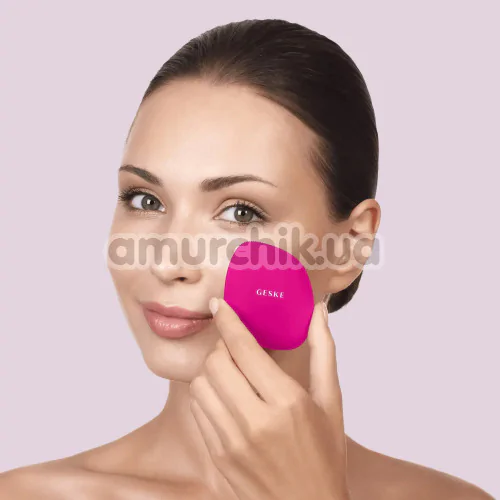 Щетка для лица Geske Facial Brush 4 in 1, ярко-розовая