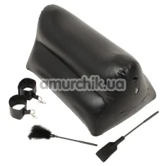 Набір Inflatable Love Cushion For Couples, чорний: подушка для сексу + фіксатори + стек + шльопалка - Фото №1