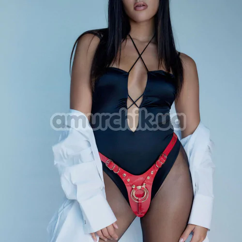 Трусики для страпона Strap-On-Me Leatherette Harness Fabulous, красные