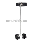 Ошейник с фиксаторами для рук DS Fetish Metal Bondage Spreader Bar With Restraints, черный - Фото №1