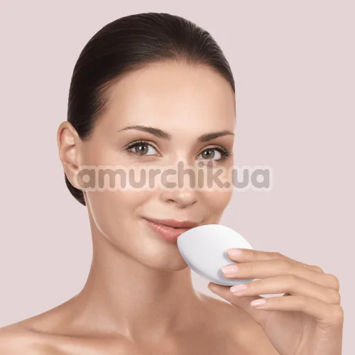 Устройство для увеличения объема губ Geske Lip Volumizer & Booster Big 4 in 1, кремовое