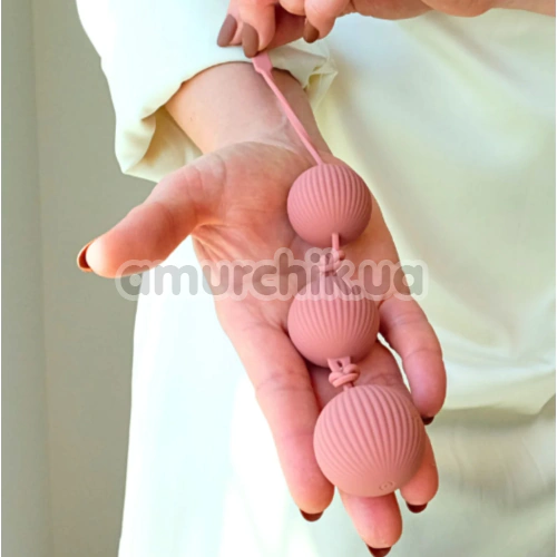 Набор вагинальных шариков с вибрацией Sweet Em Selene Kegel Balls, коралловый