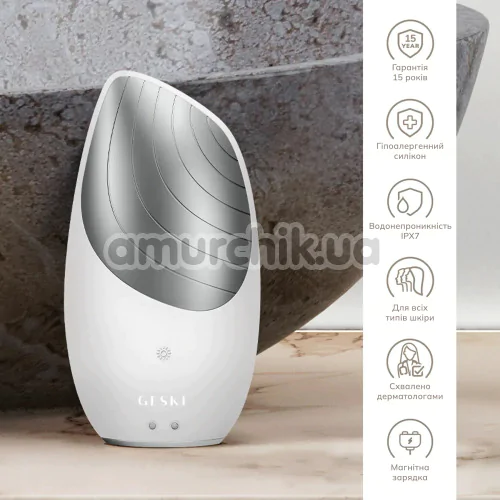 Ультразвуковая щетка для лица Geske Sonic Thermo Facial Brush 6 in 1, белая