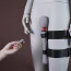 Набор Upko Remote-Control Wand Vibrator & Thigh Harness Combo: универсальный вибромассажер + фиксатор на ногу - Фото №3