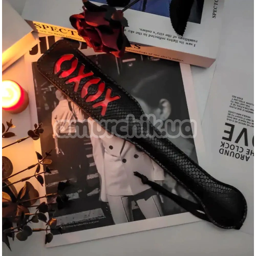 Шльопалка овальна DS Fetish Paddle Snake XOXО, чорна