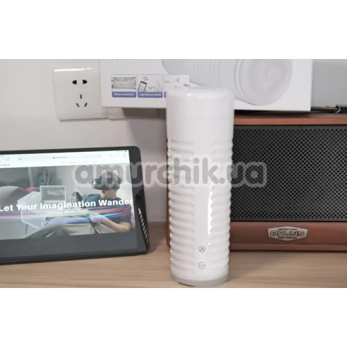 Мастурбатор Lovense Max 2, прозорий