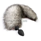 Анальная пробка с серым хвостиком Art Of Sex Silicone Butt Plug Artctic Fox M, черная - Фото №1